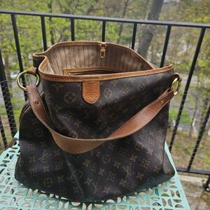 Louis Vuitton Delightful Shoulder Bag